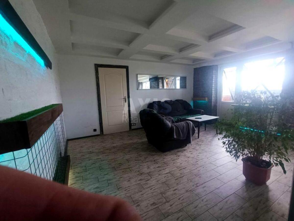 2k apartment vul. Entuziastiv 17593894