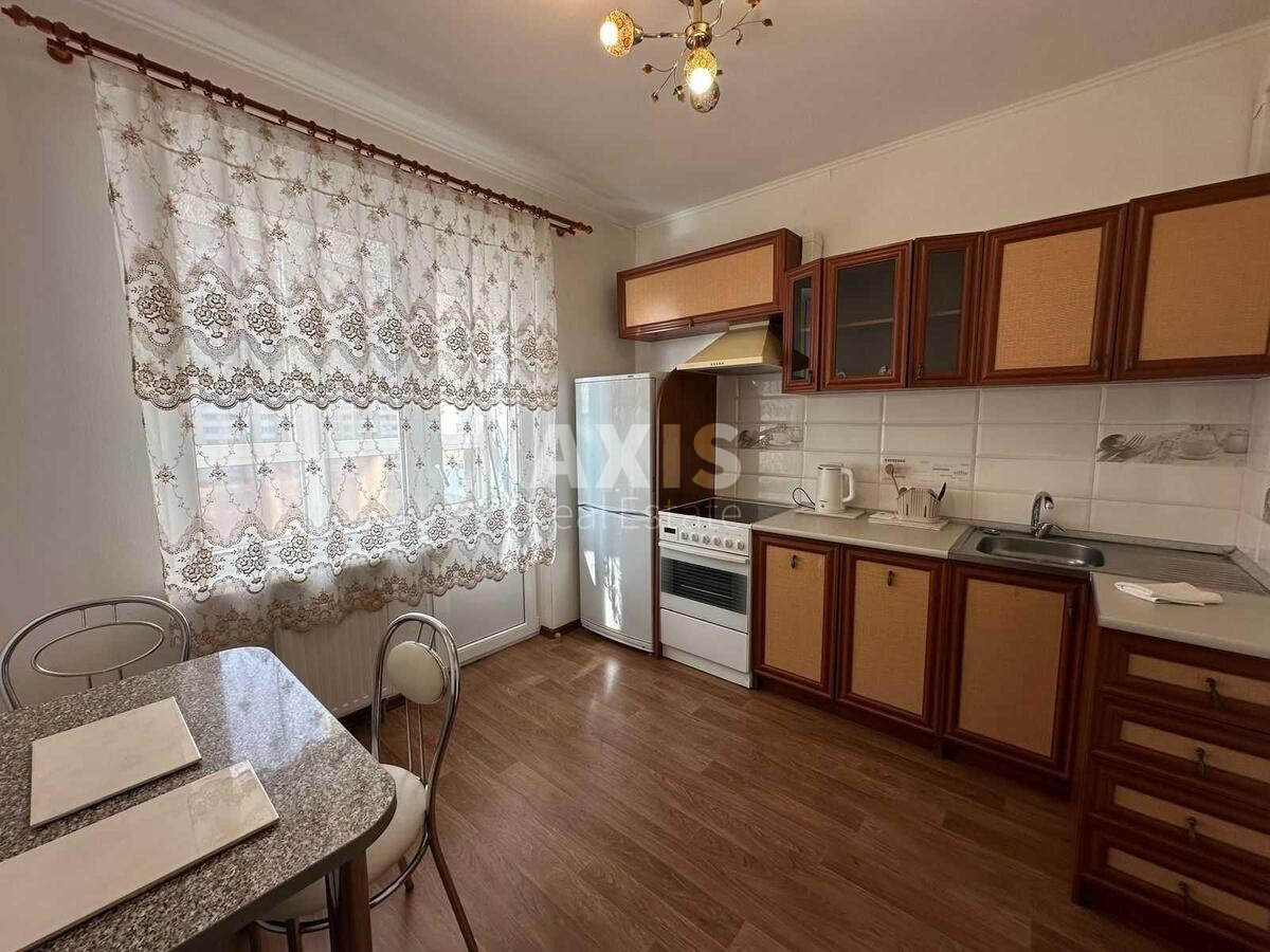 1к квартира ул. Русовой Софии 7