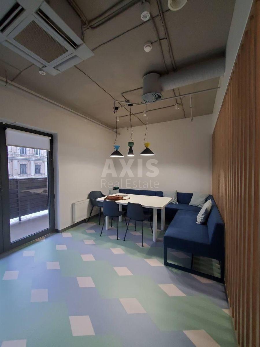 Office vul. Saksagans'kogo 70А, 252m26