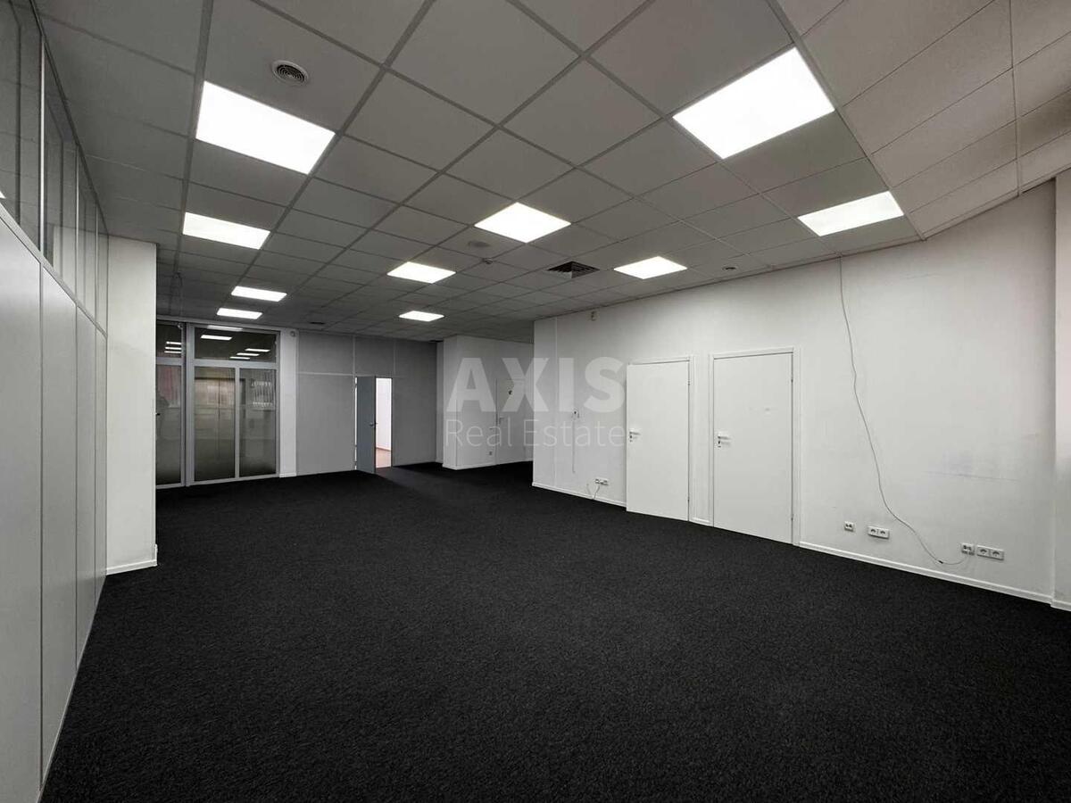 Office vul. Geroi'v Kosmosu 4, 1203m2629662