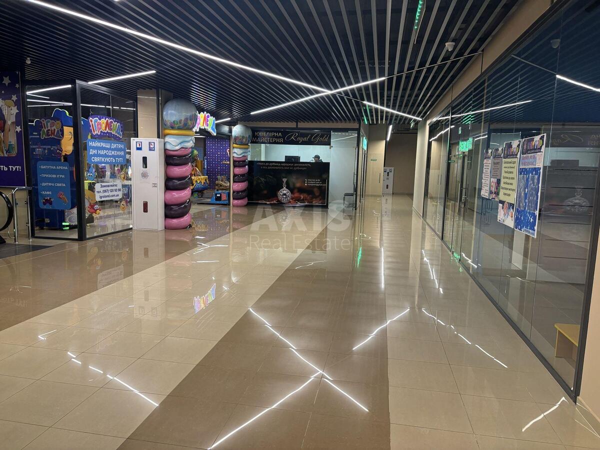 Trade object vul. Ljatoshyns'kogo 14, 9000m26