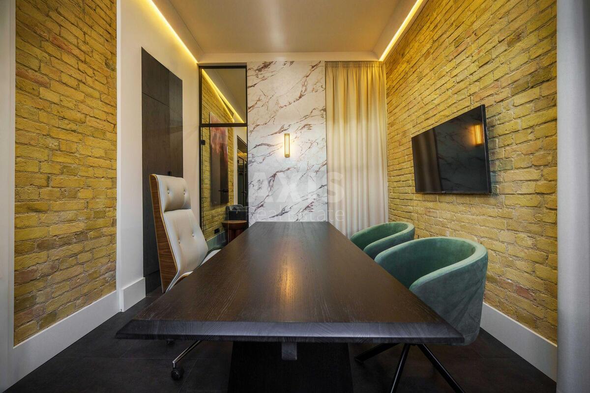 Office vul. Hmel'nyc'kogo Bogdana 51А, 570m2631170