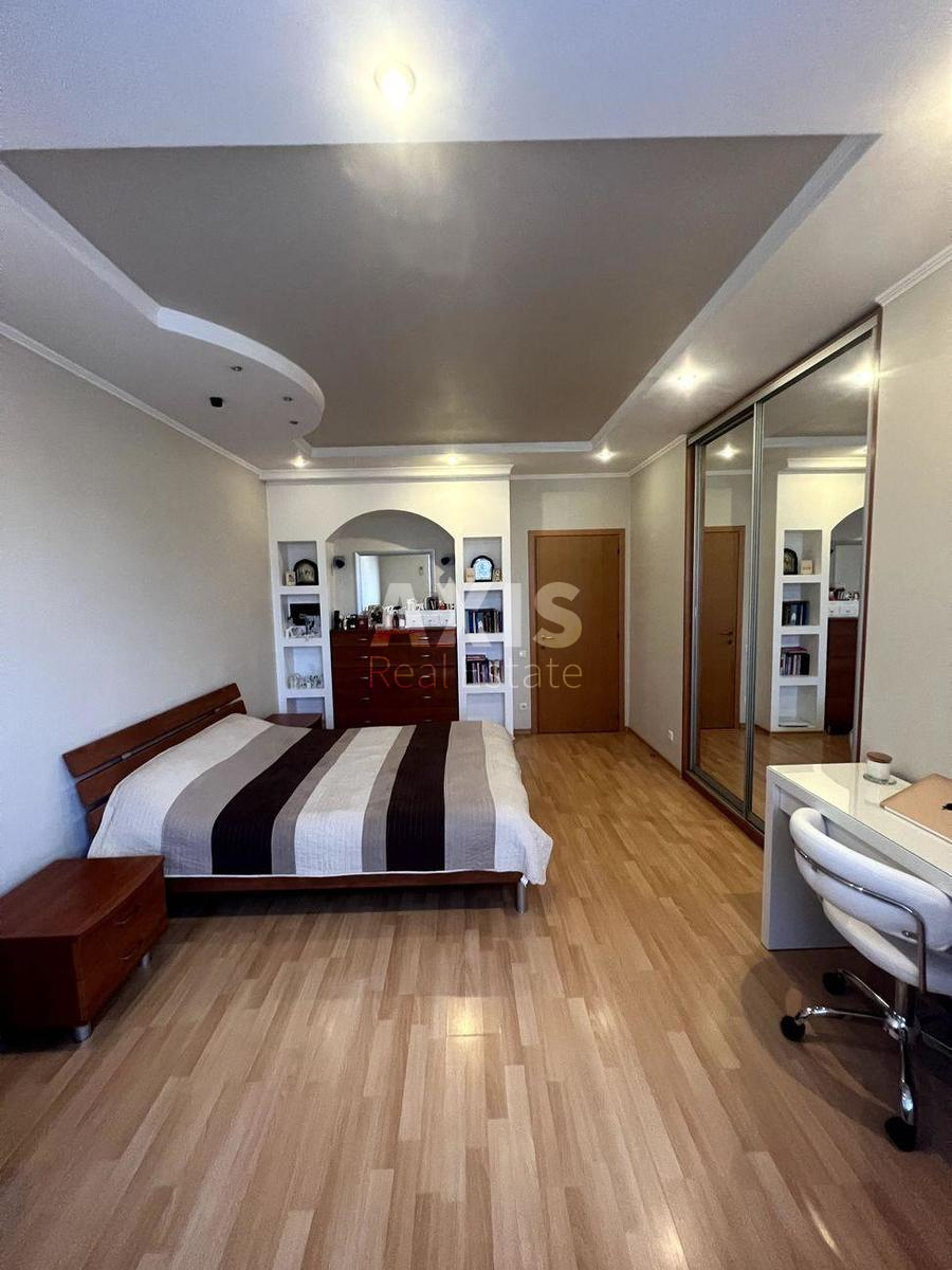 1k apartment vul. Ahmatovoi' Anny 47388389
