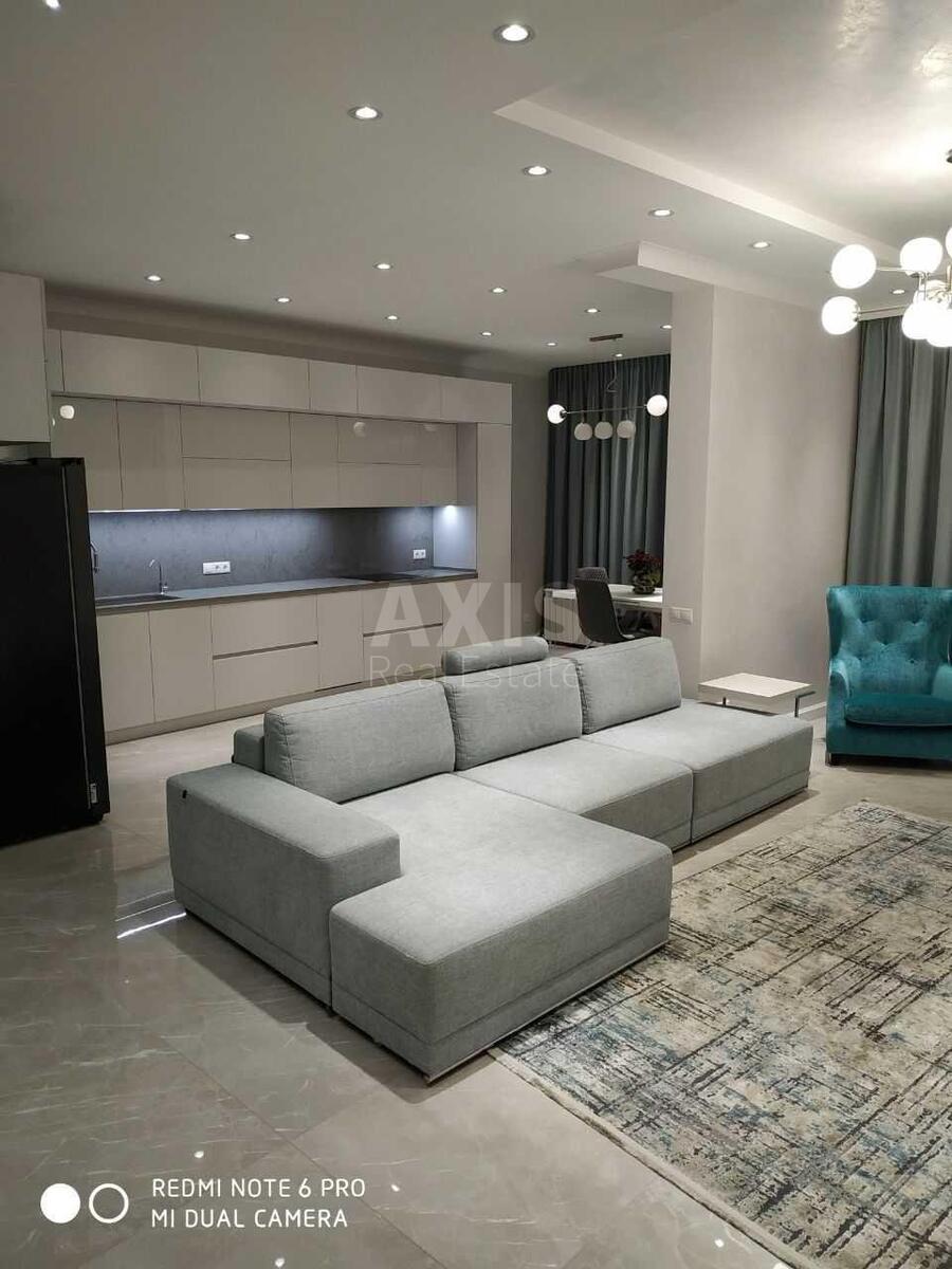 3k apartment vul. Barbjusa Anri 28А1