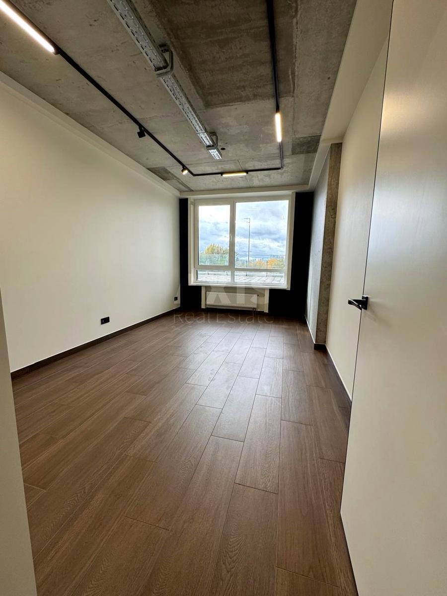 Office nab. Dniprovs'ka 15К, 100m2604967