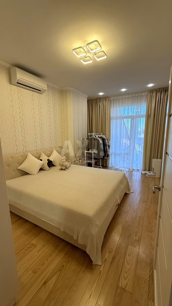 2k apartment vul. Antonova Aviakonstruktora 4А604056