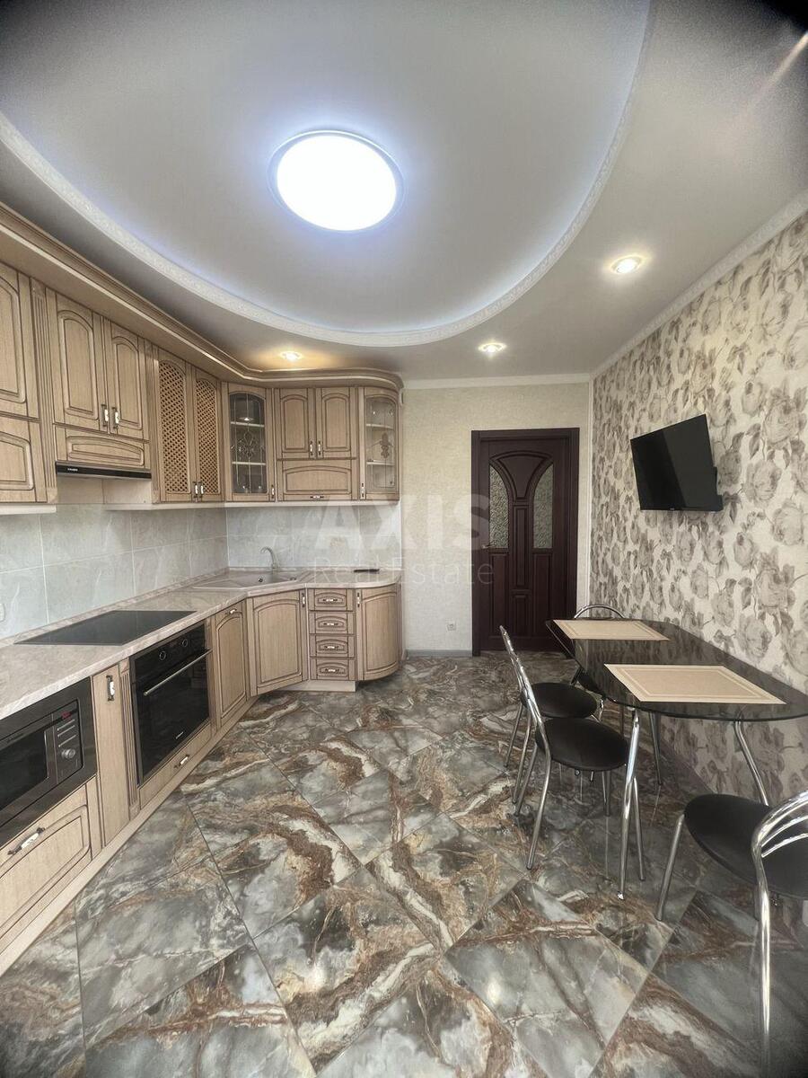 2к квартира ул. Ревуцкого 9603400