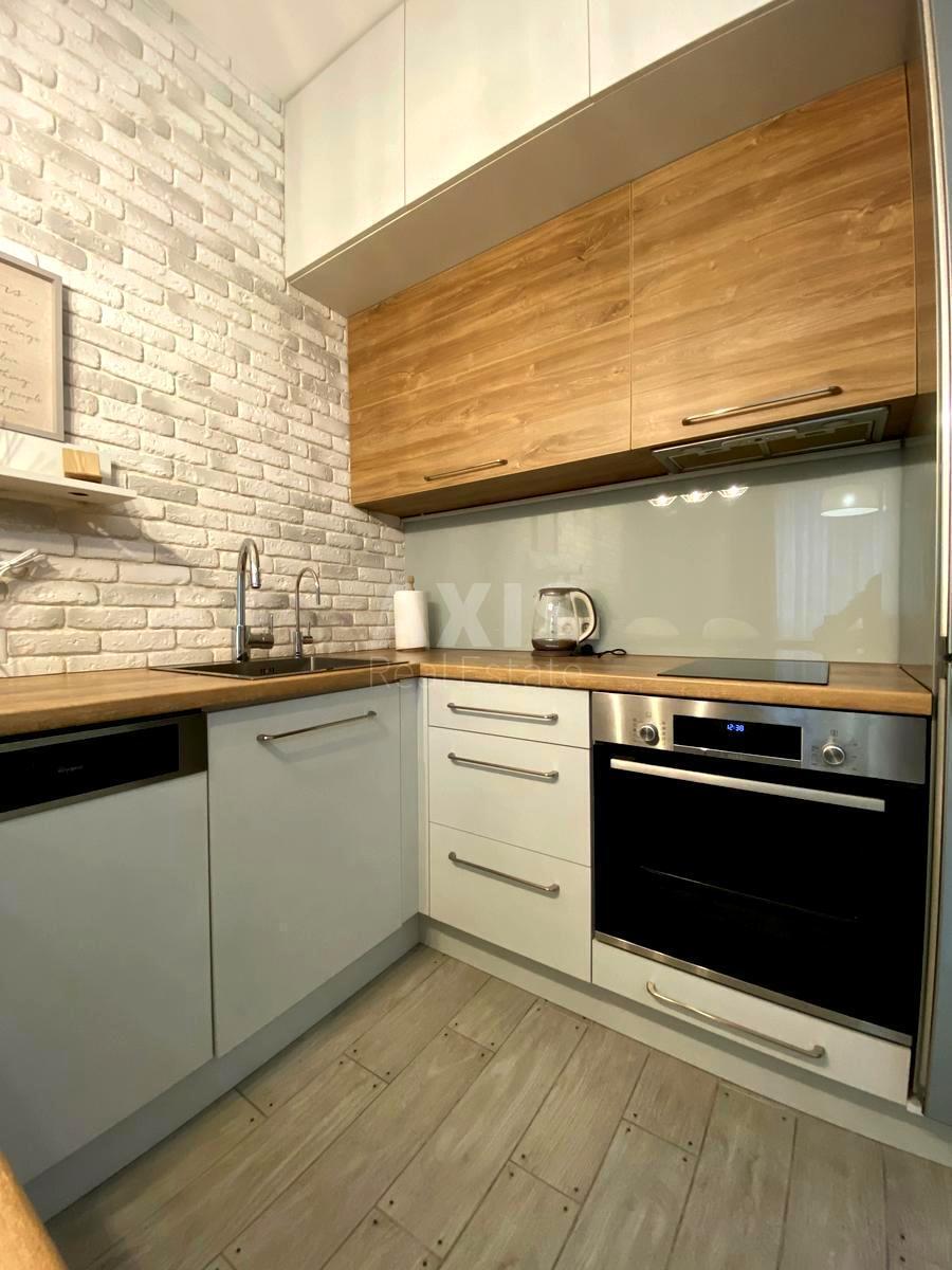 2к квартира ул. Предславинская 57637541