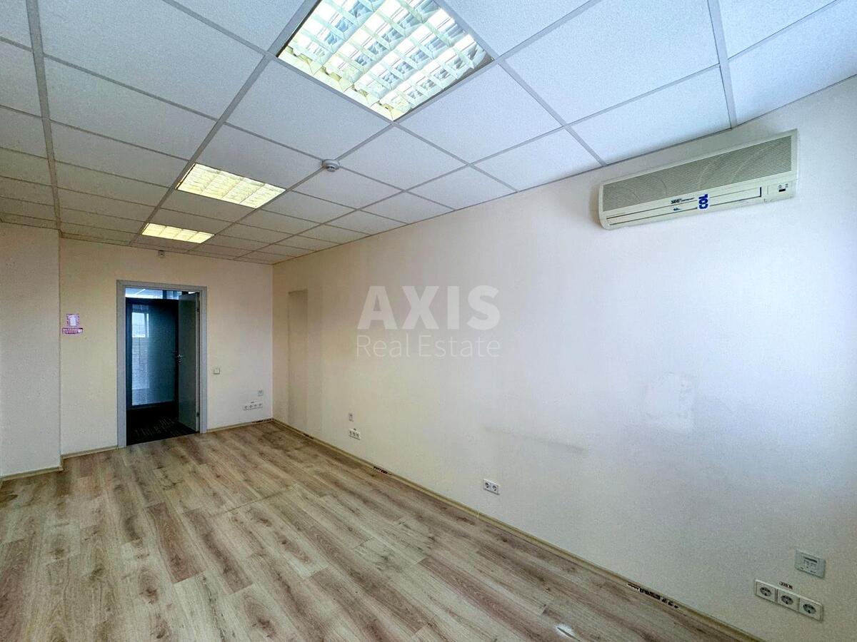 Office vul. Geroi'v Kosmosu 4, 370m2596487