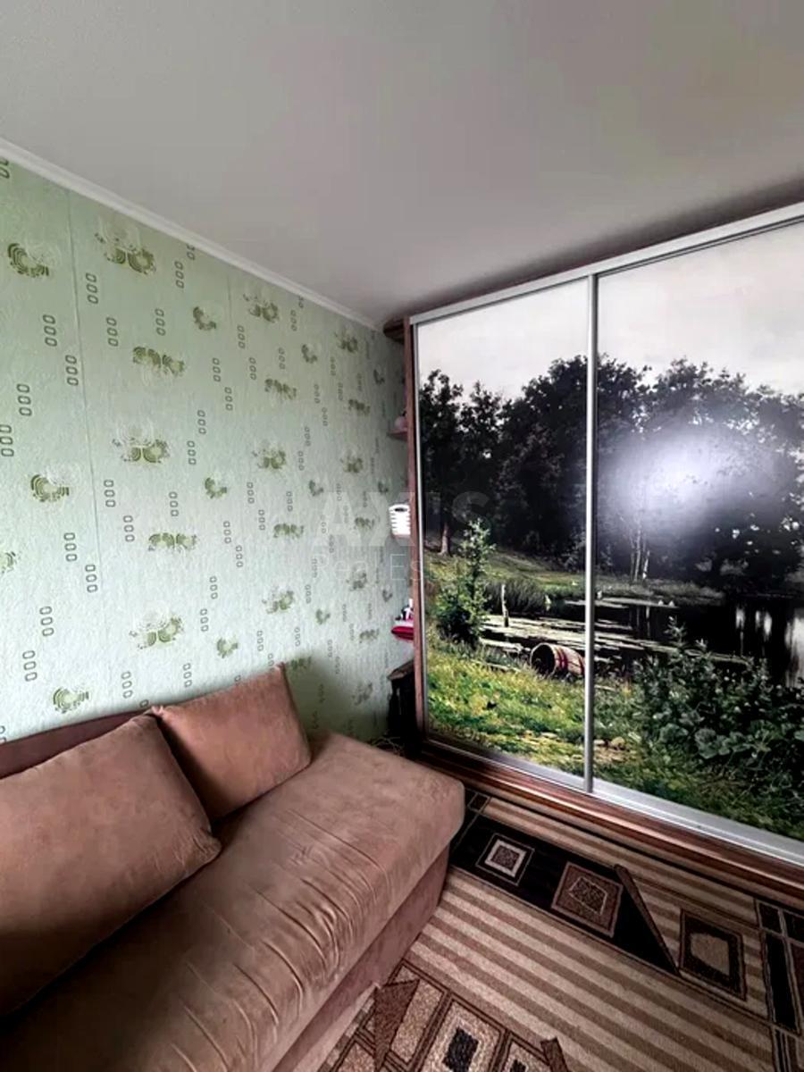 2k apartment prov. Lavrs'kyj 4А640100