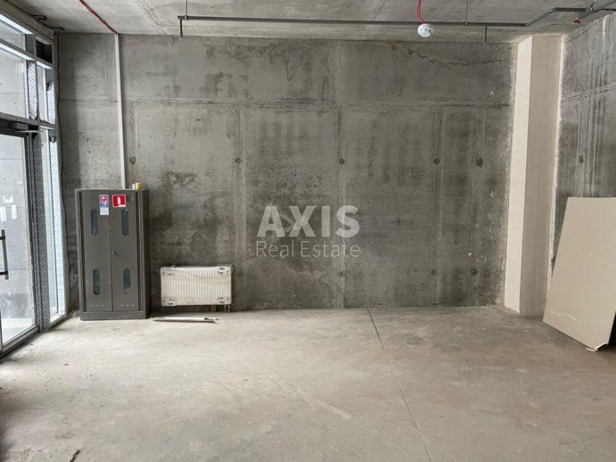 Trade object vul. Sverstjuka Jevgena 4, 210m2574293