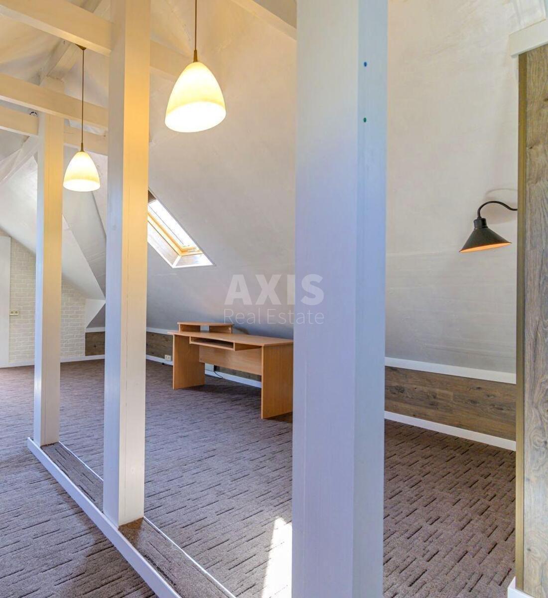 Office bul. Druzhby Narodiv 26/1, 200m2600974