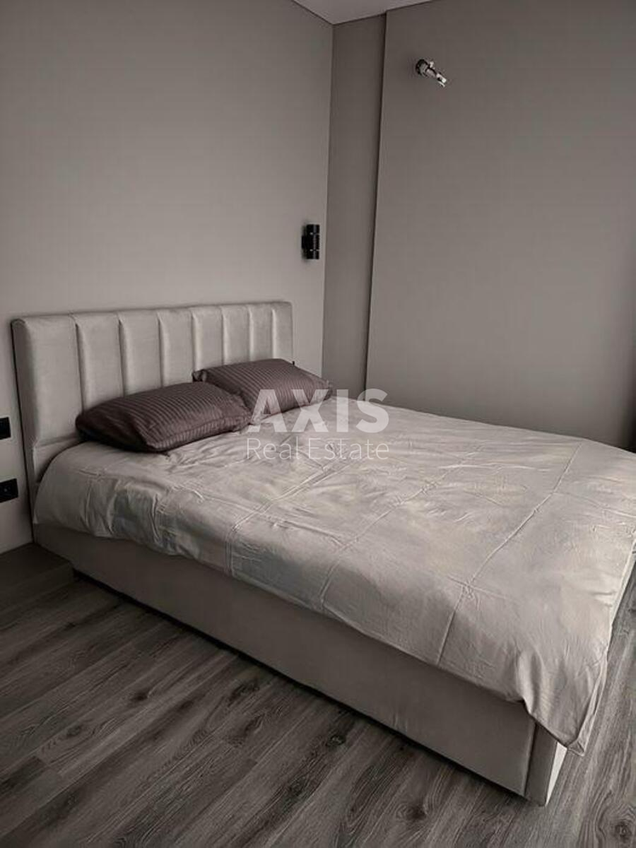3k apartment vul. Zarichna 1