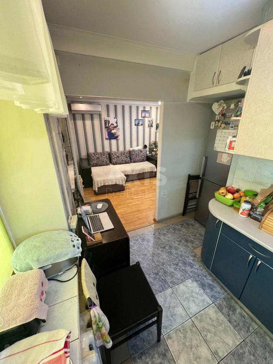 2к квартира ул. Кирилловская 152424750