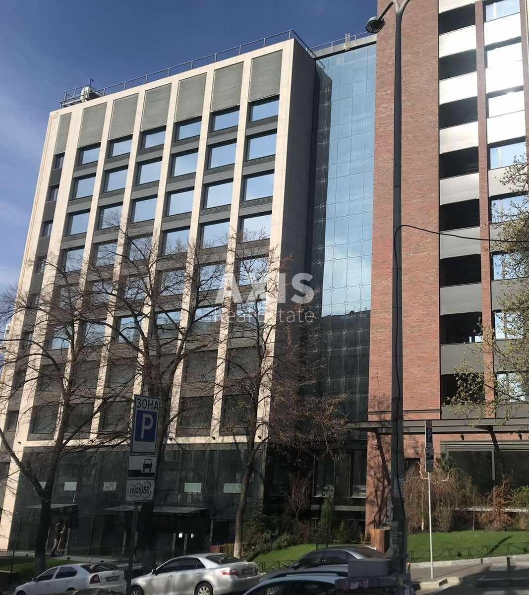 Office vul. Saksagans'kogo 58, 120m2