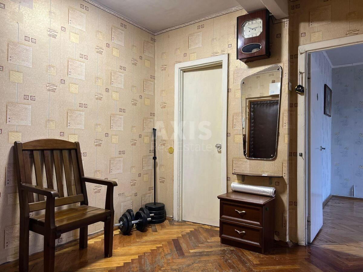 2k apartment vul. Zhyljans'ka 726