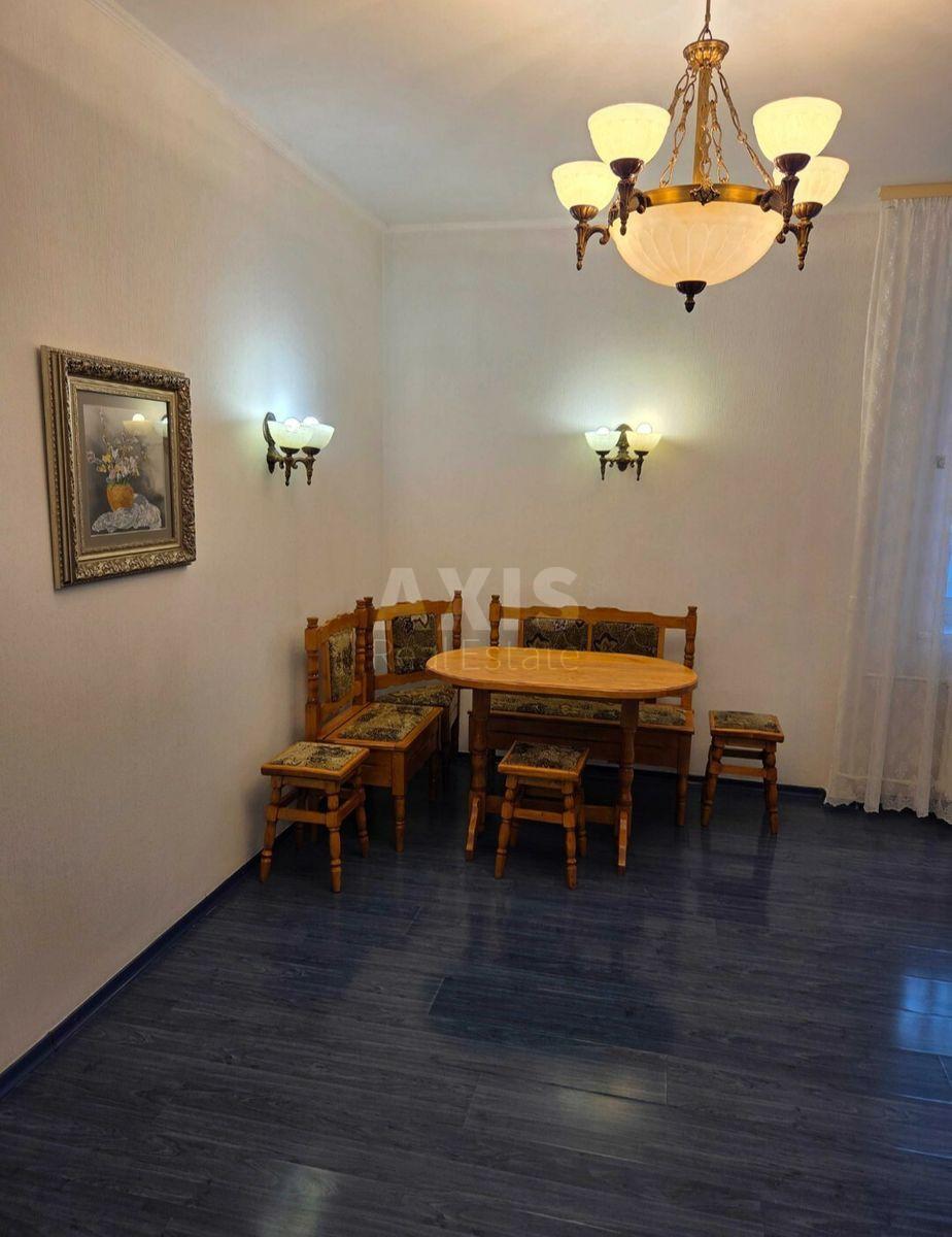 1k apartment pr-t Bazhana Mykoly 166