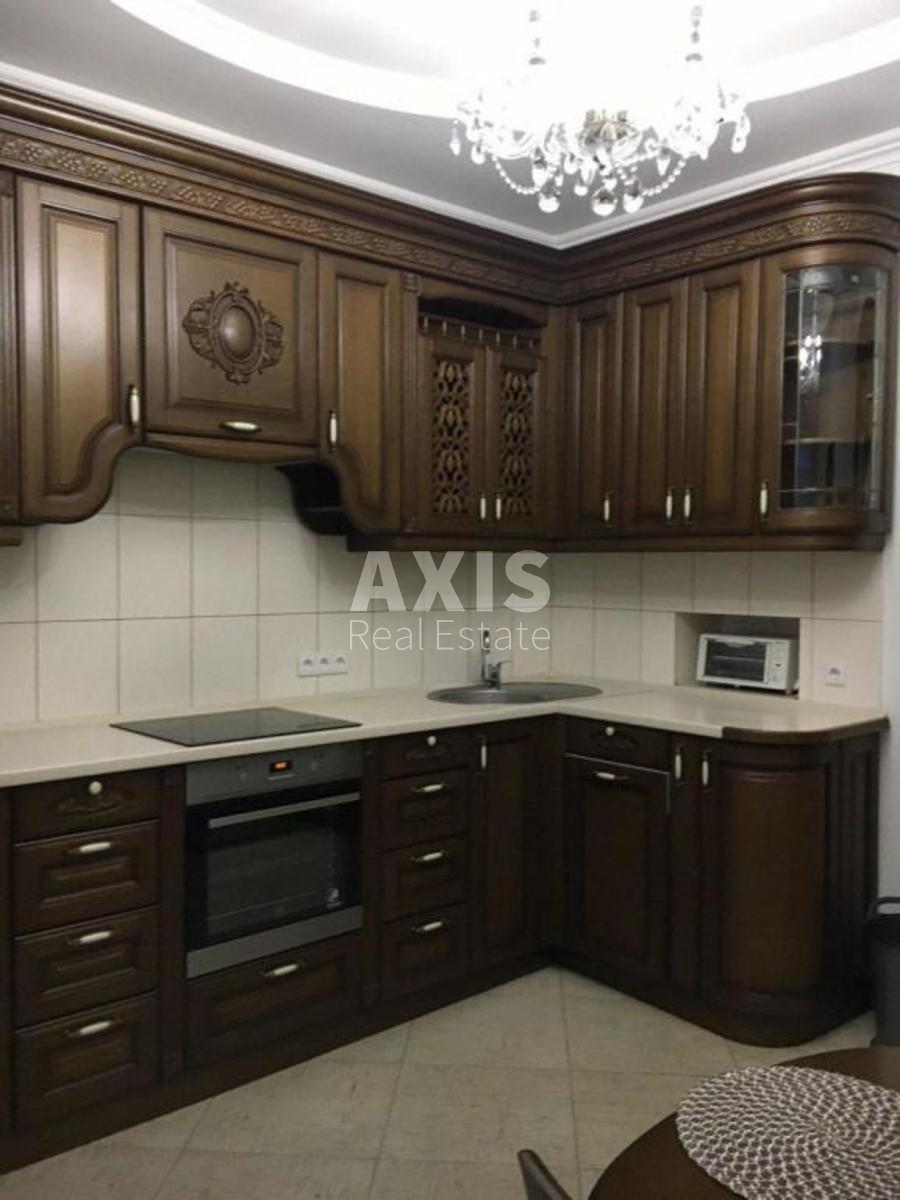 3k apartment vul. Jevgena Konoval'cja 44а3