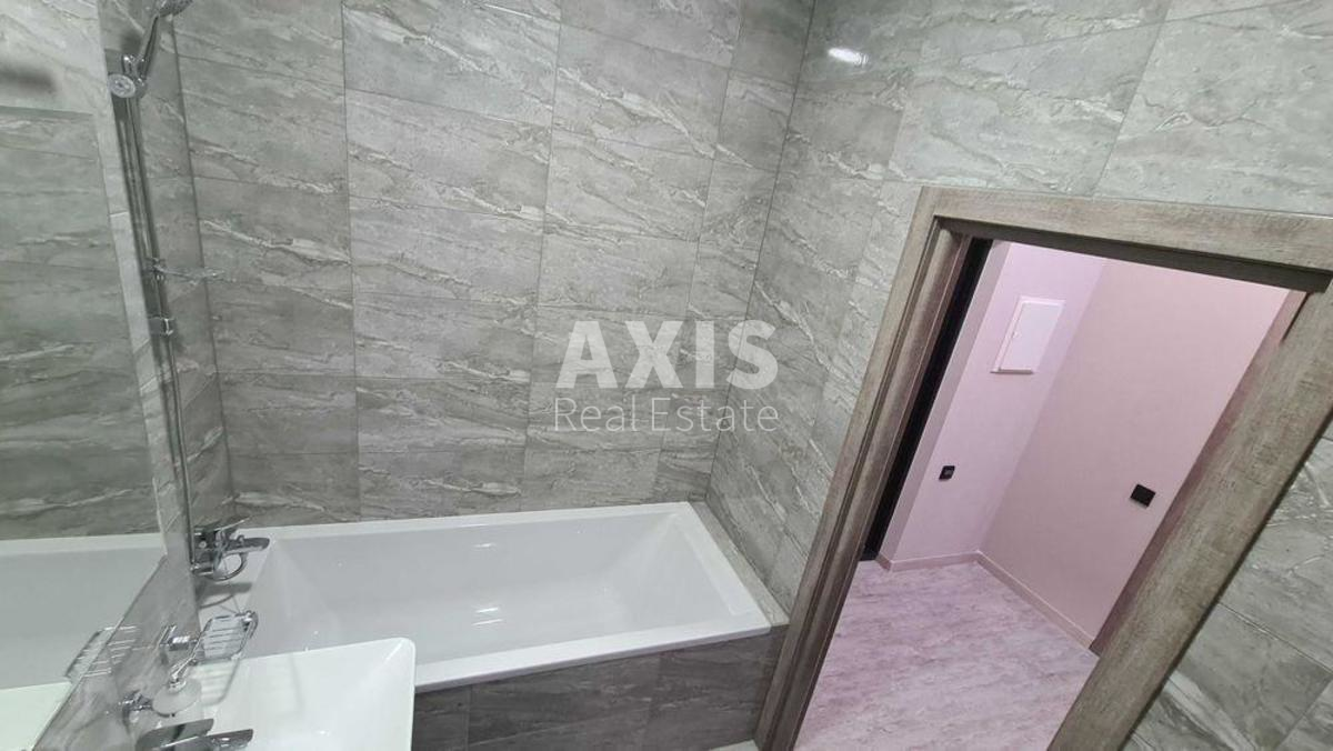 1k apartment vul. Myhajla Maksymovycha 28б8