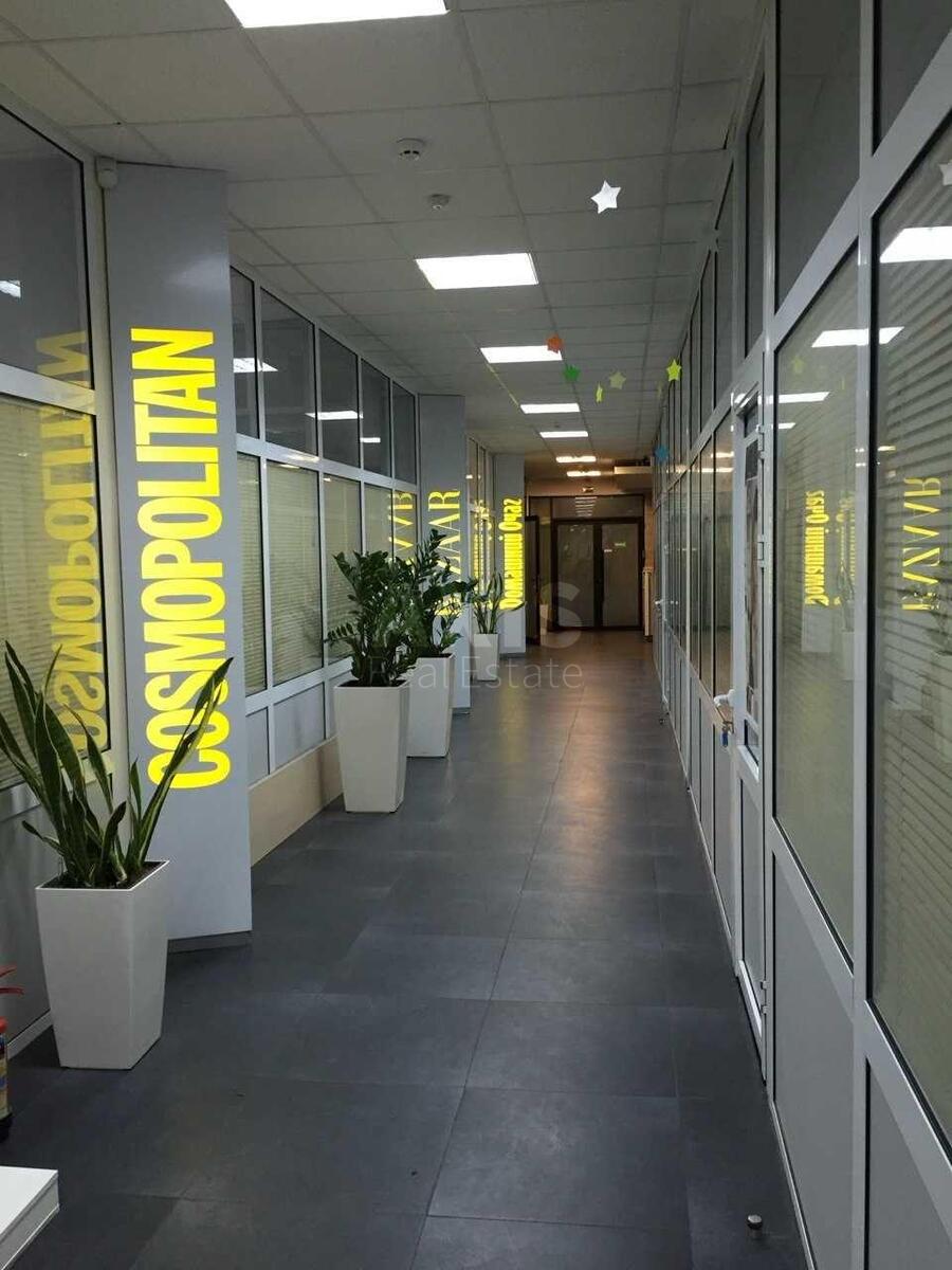 Office vul. Bul'varno-Kudrjavs'ka 33Б, 5200m2535296