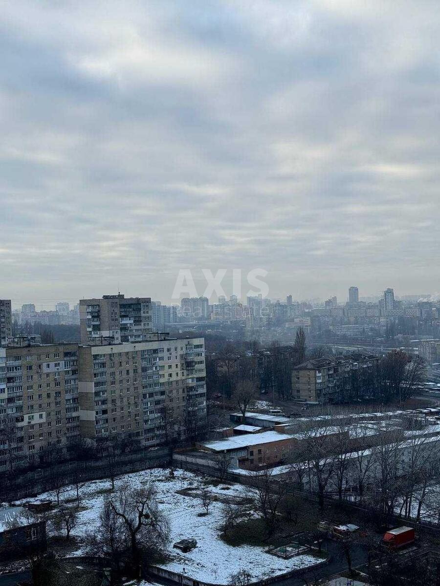 Объект сервиса ул. Тополевая 4/8, 184м26