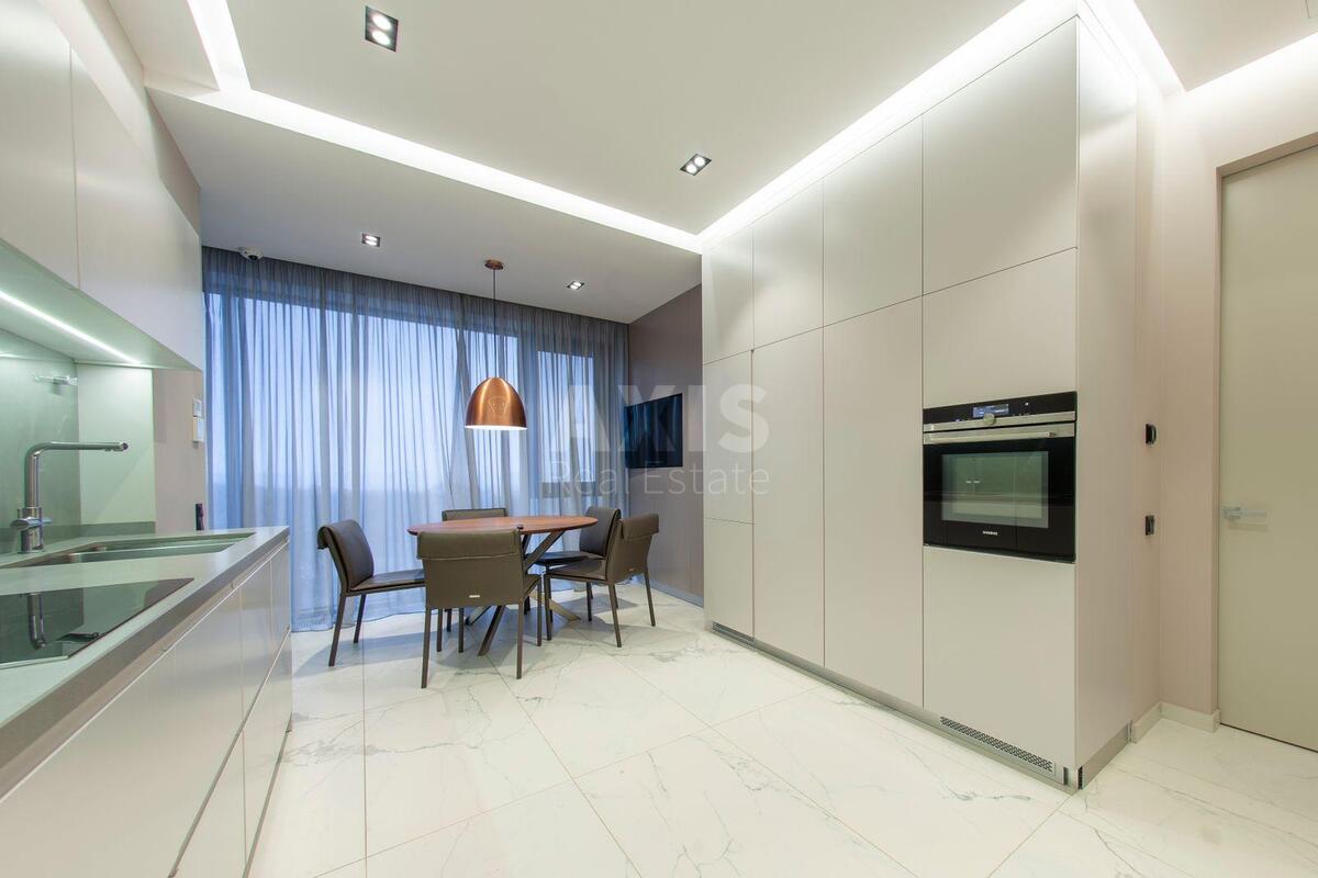 4k apartment vul. Buslivs'ka 15583563