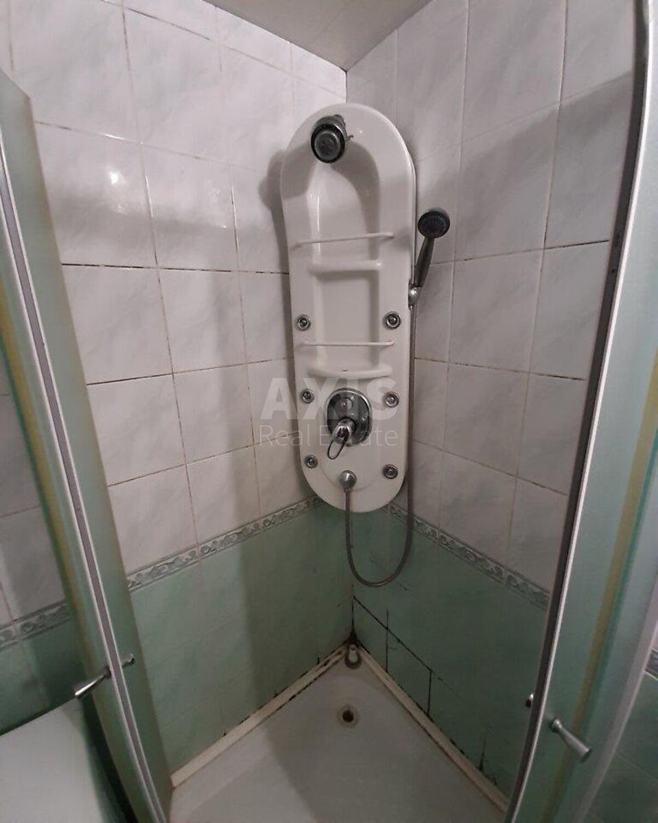 1k apartment pr-t Vidradnyj 121