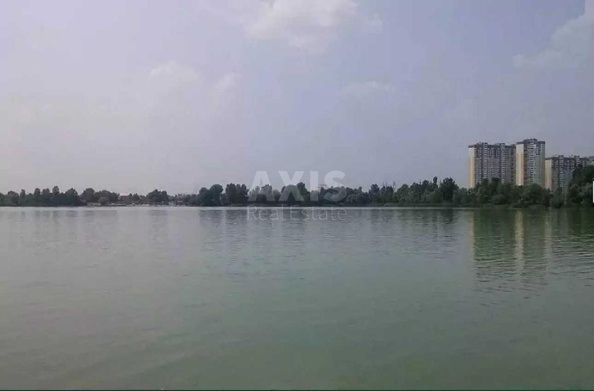 1k apartment vul. Revuc'kogo 1001