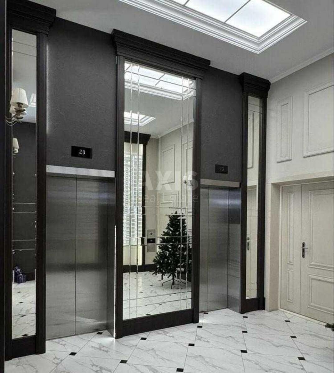 2к квартира ул. Антоновича 109627477