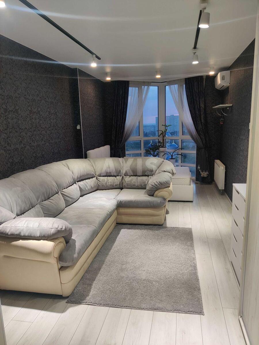 1k apartment pr-t Peremogy 109А2