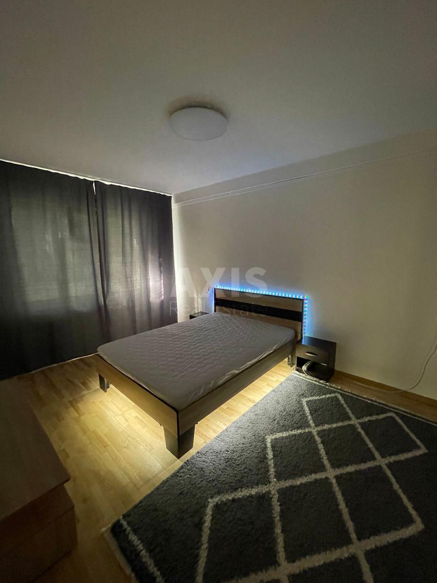 1k apartment vul. Lytvynenko-Vol'gemut 1В8