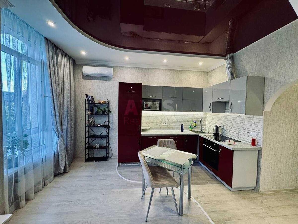 1k apartment vul. Zhyljans'ka 68589790