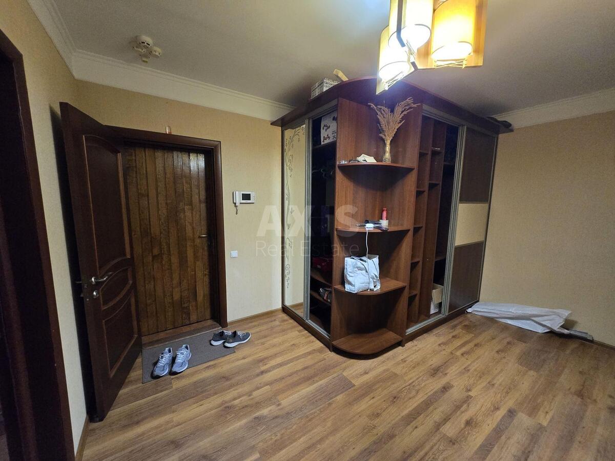 2k apartment pr-t Lobanovs'kogo 6Д5