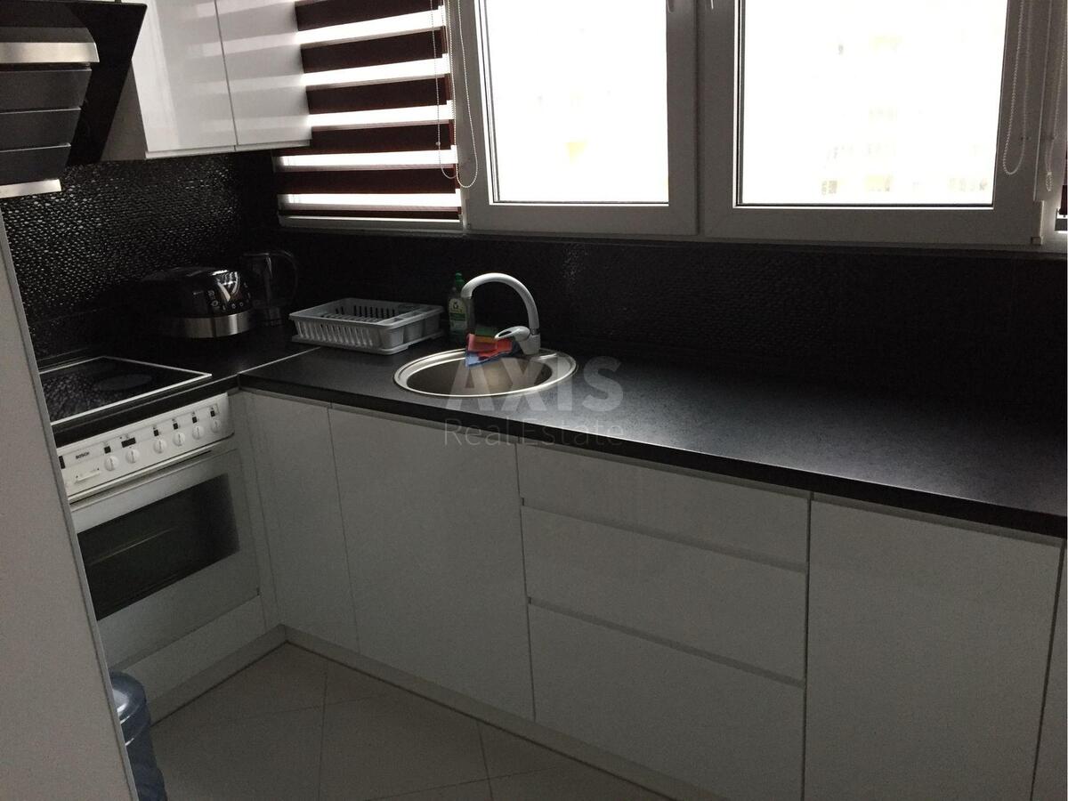 1k apartment vul. Zakrevs'kogo Mykoly 97А0