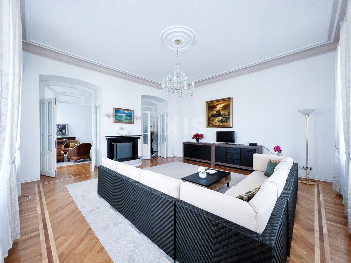 4k apartment vul. Hmel'nyc'kogo Bogdana 331