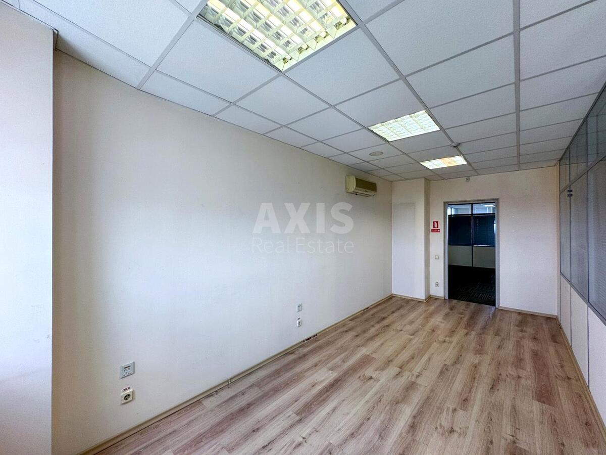 Office vul. Geroi'v Kosmosu 4, 370m2596484