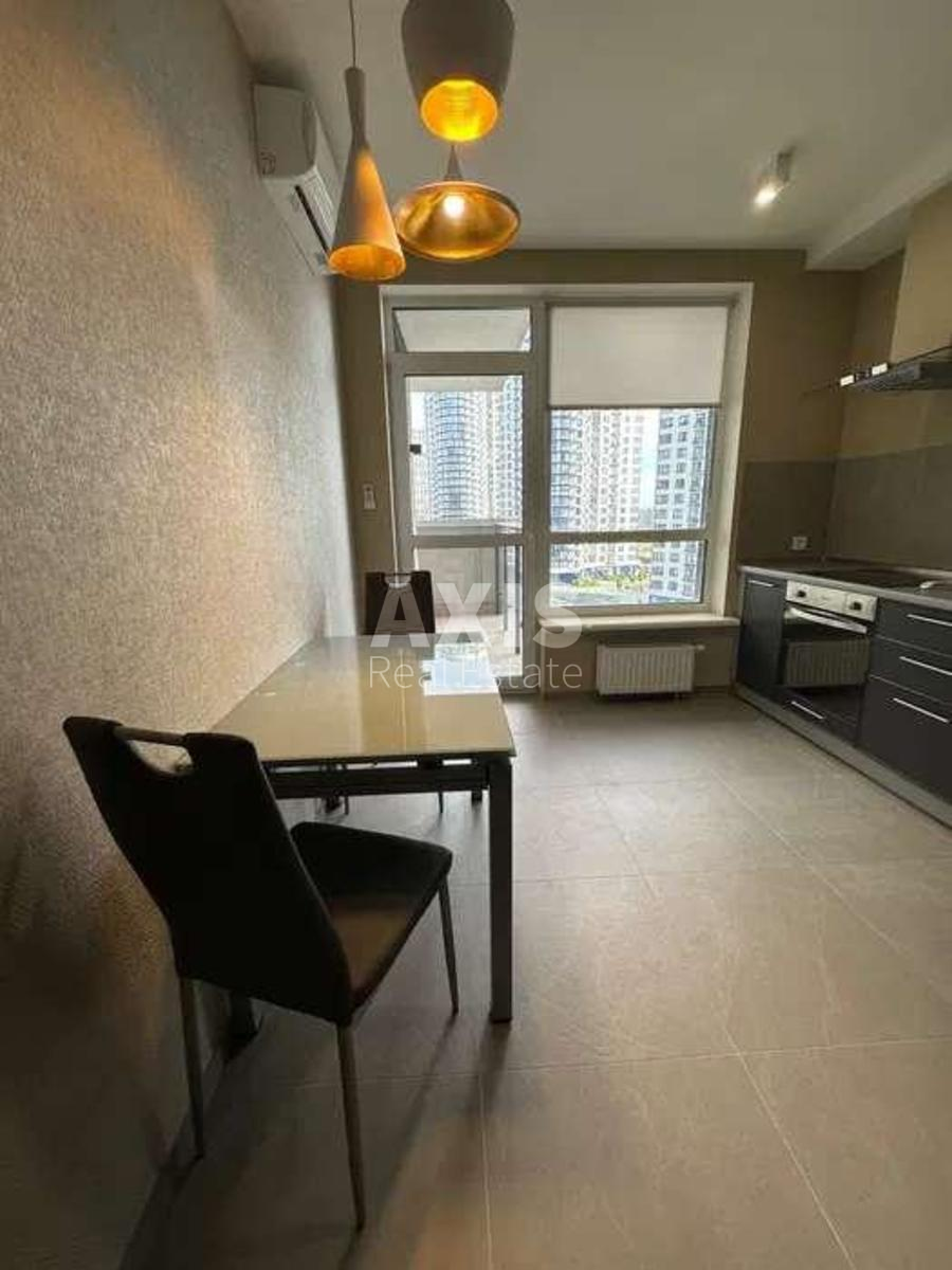 2k apartment vul. Zarichna 10