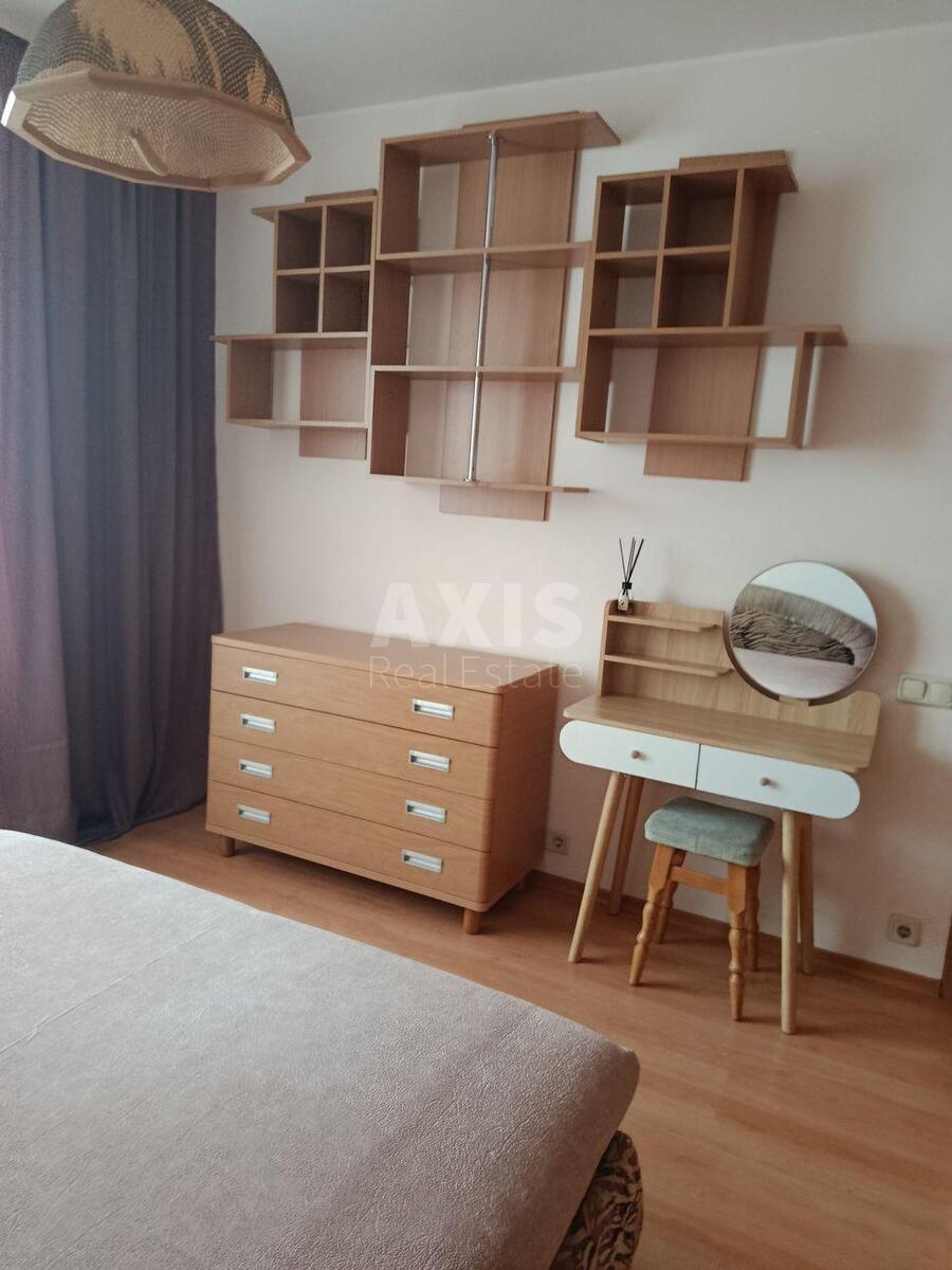 3k apartment vul. Bulahovs'kogo Akademika 5Д597305