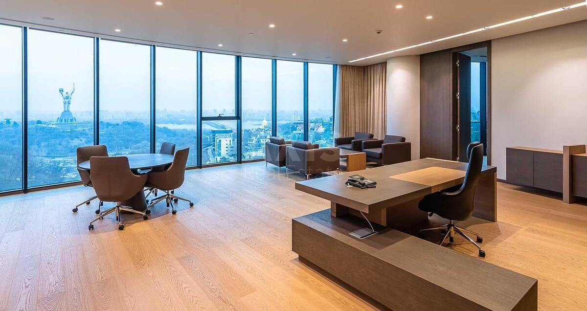 Office vul. Strutyns'kogo Sergija 13/15, 1222m264135