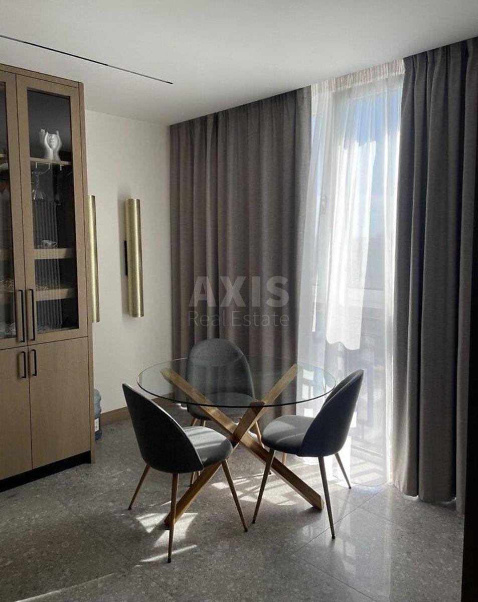 3k apartment vul. Metrologichna 109386470