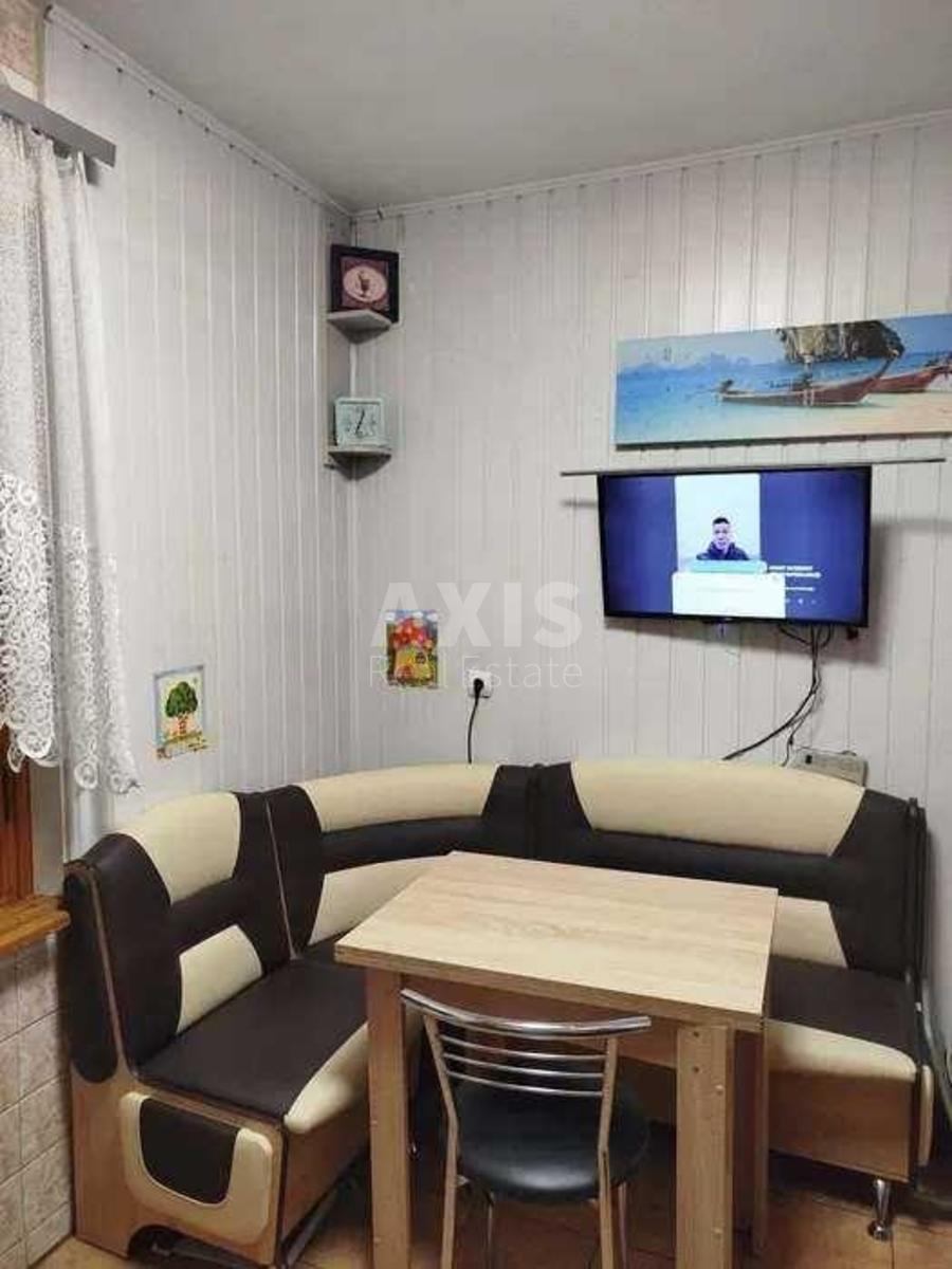3k apartment vul. Akademika Jefremova 177