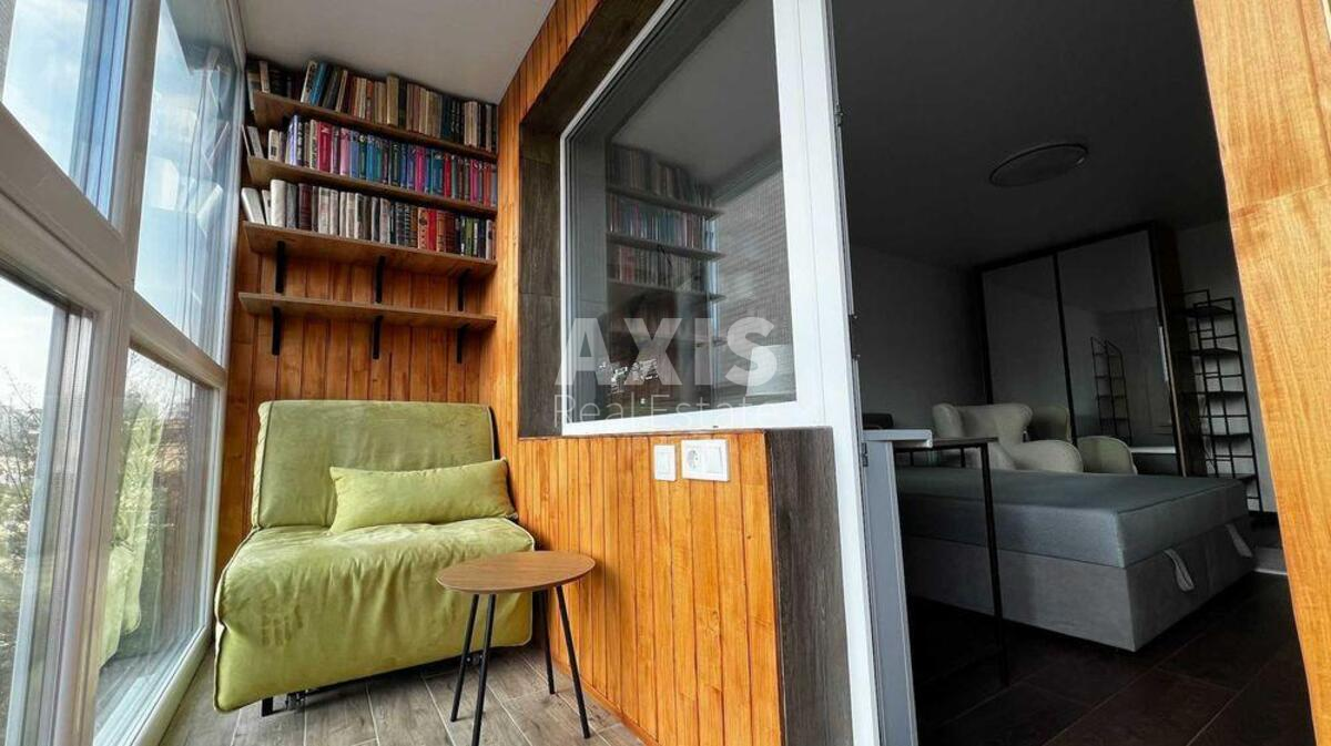 3k apartment vul. Kryvonosa Maksyma 74
