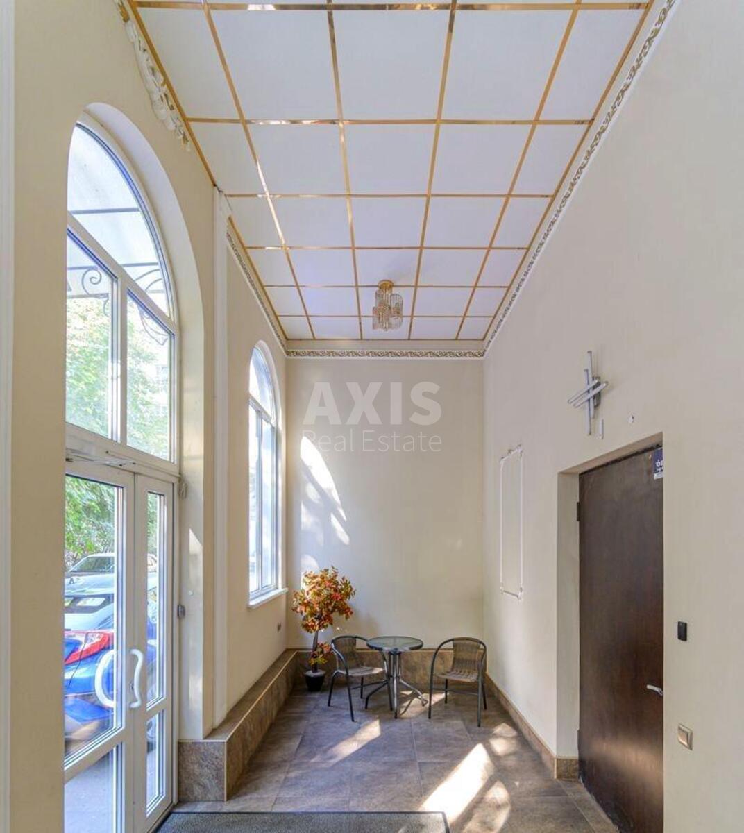 Office bul. Druzhby Narodiv 26/1, 200m2600971