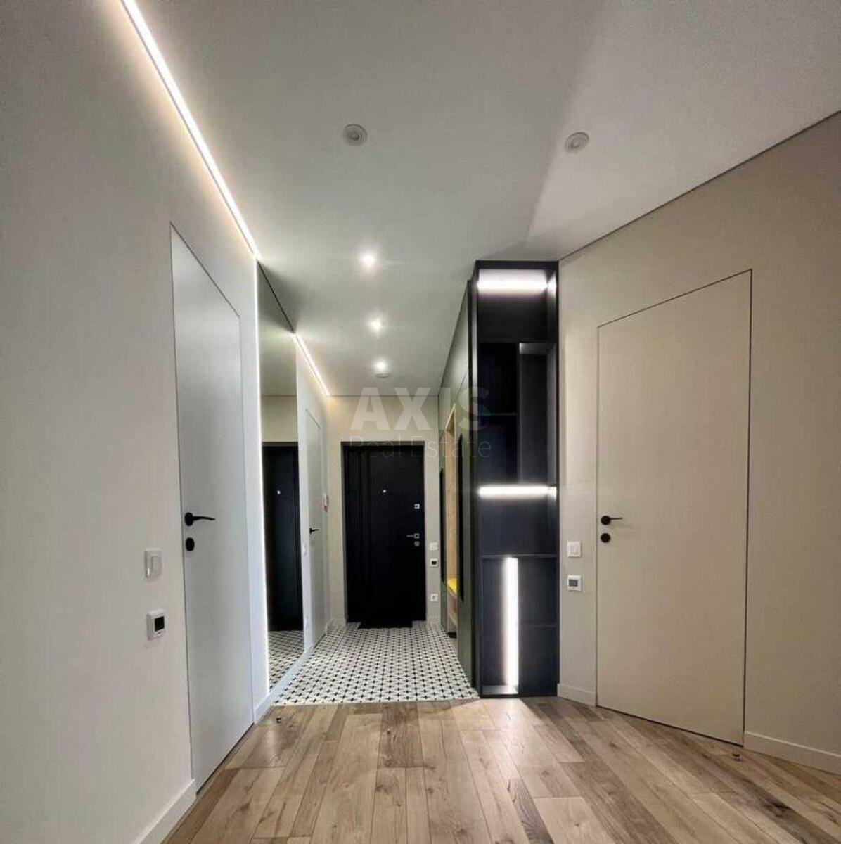 2k apartment nab. Dniprovs'ka 153