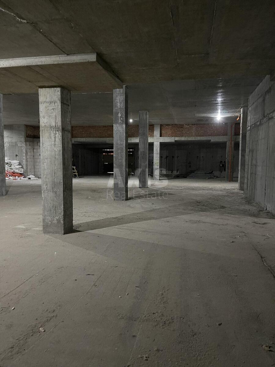 Service object vul. Saljutna 2Б, 650m2581451