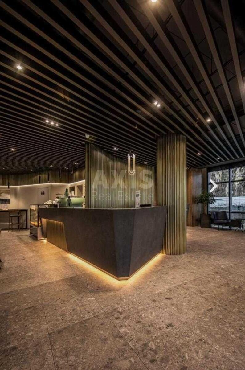 Office vul. Jevgena Konoval'cja 36Д, 140m2581085