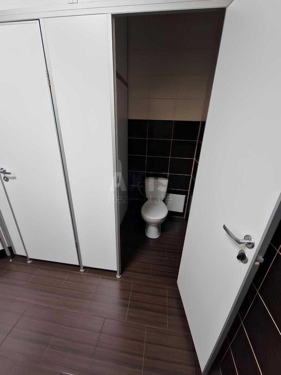 Office vul. Grinchenka Mykoly 2/1, 530m2572479