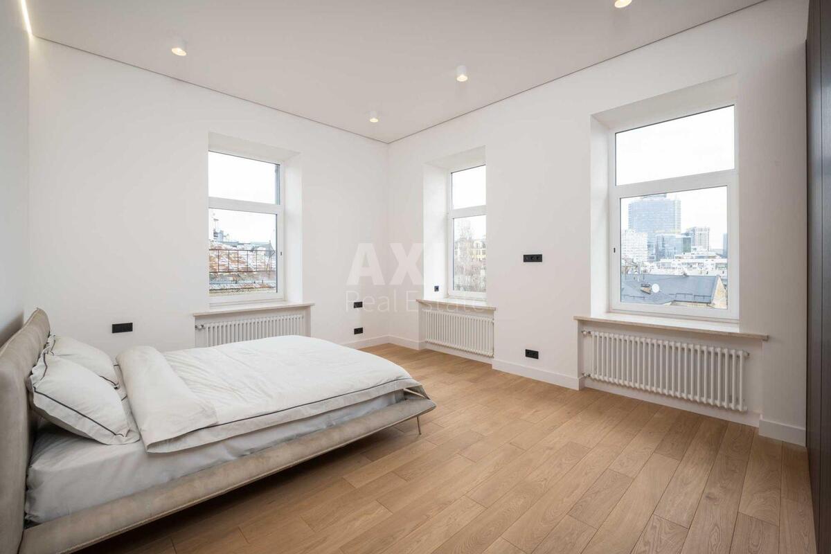 4k apartment vul. Antonovycha 17573267