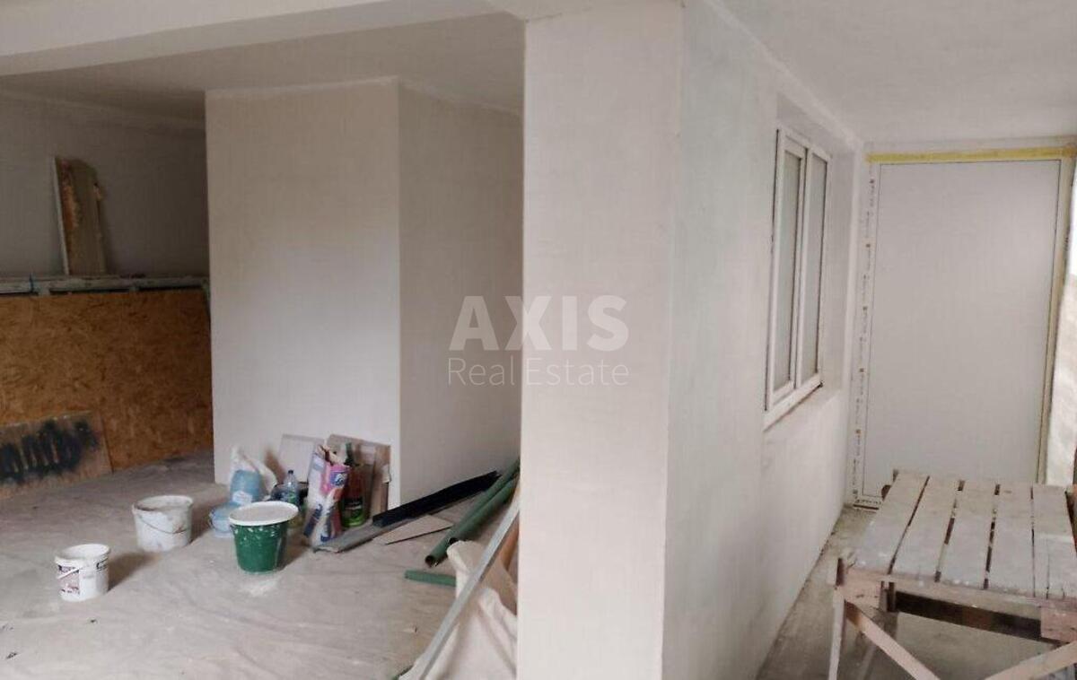 Объект торговли бул. Верховного Совета 26, 53м2617181