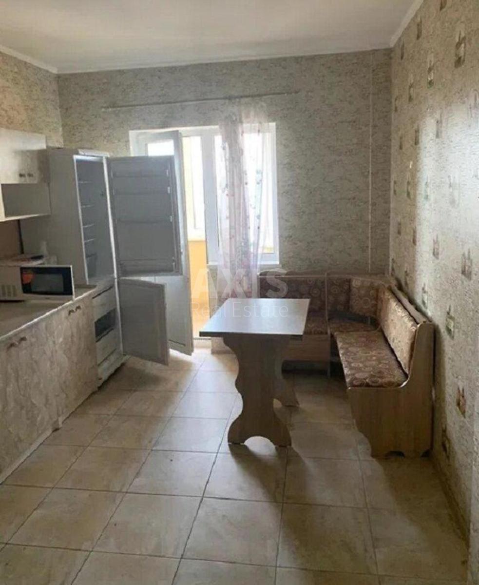 1k apartment shose Harkivs'ke 190